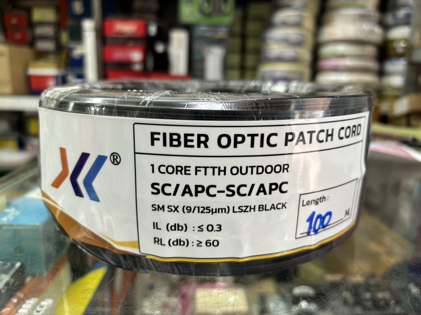 สายDROPWIRE FTTHแบน 1C x 100M, SM, SC-SC APCหัวสีเขียวงานCCTV ; OEM-XLL / P90100 HP-SCA1C100