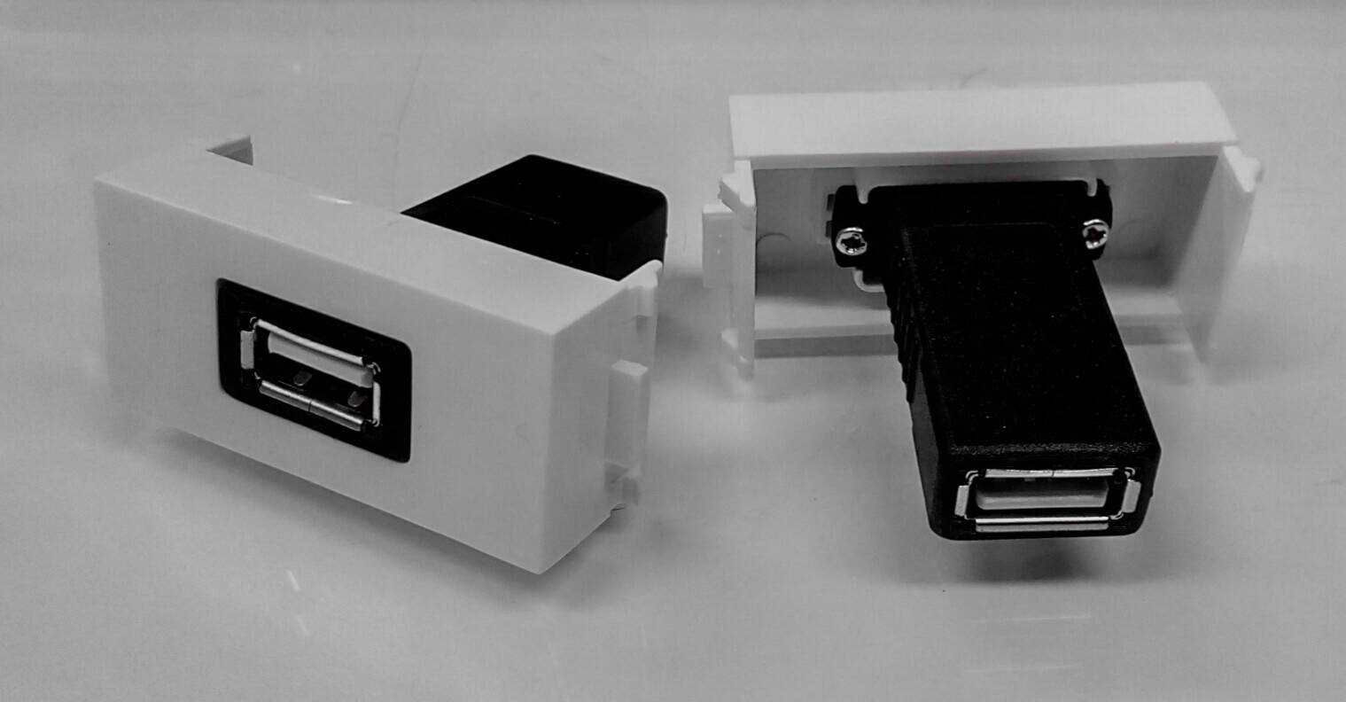 2.0 USB F-F ติดแท่น ตัวตรงสีดำ ( ใช้กล่อง 3 x 3 นิ้ว ) ; C/N