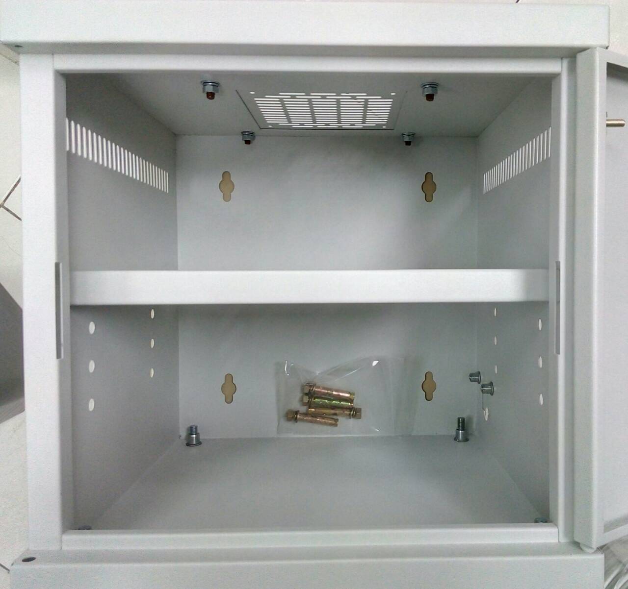 ตู้MINI RACK / 30 X 30 X 30 CM. สีเทา(มีชั้น 1 ชั้น) ; GERMAN / G6-30030