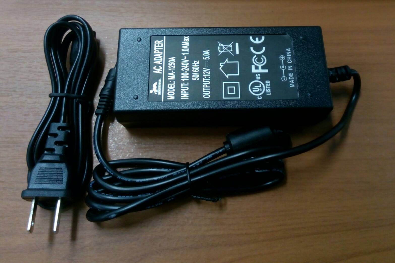 ADAPTER 12VDC. 5A ; MARSHAL / DC1250A