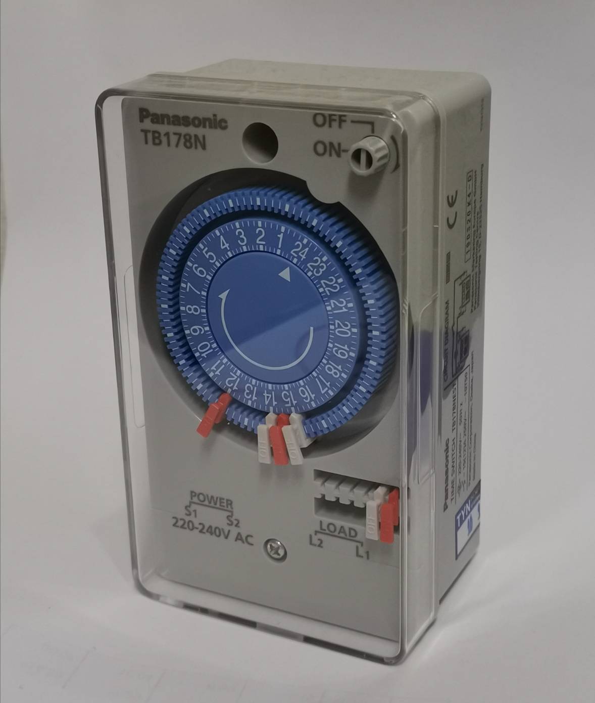 TIMERนาฬิกาตั้งเวลา 15A 220V, 3 ช่วงเวลา 30 นาที/ช่วง ; PANASONIC / TB178NE5T